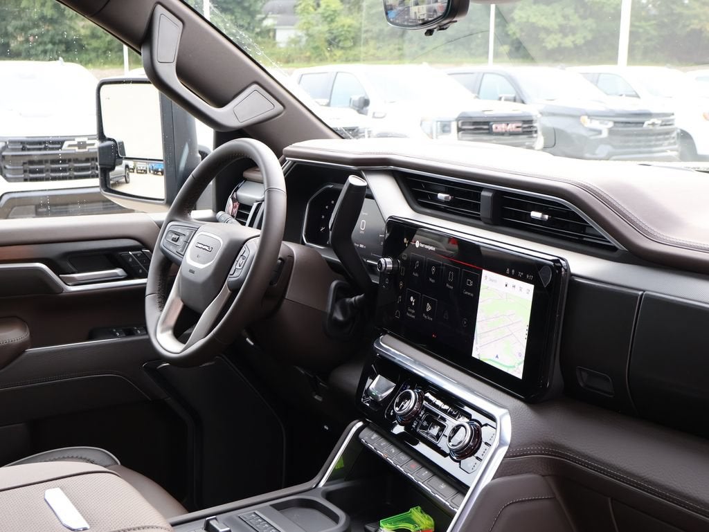 2026 GMC Sierra 3500 HD Denali DRW