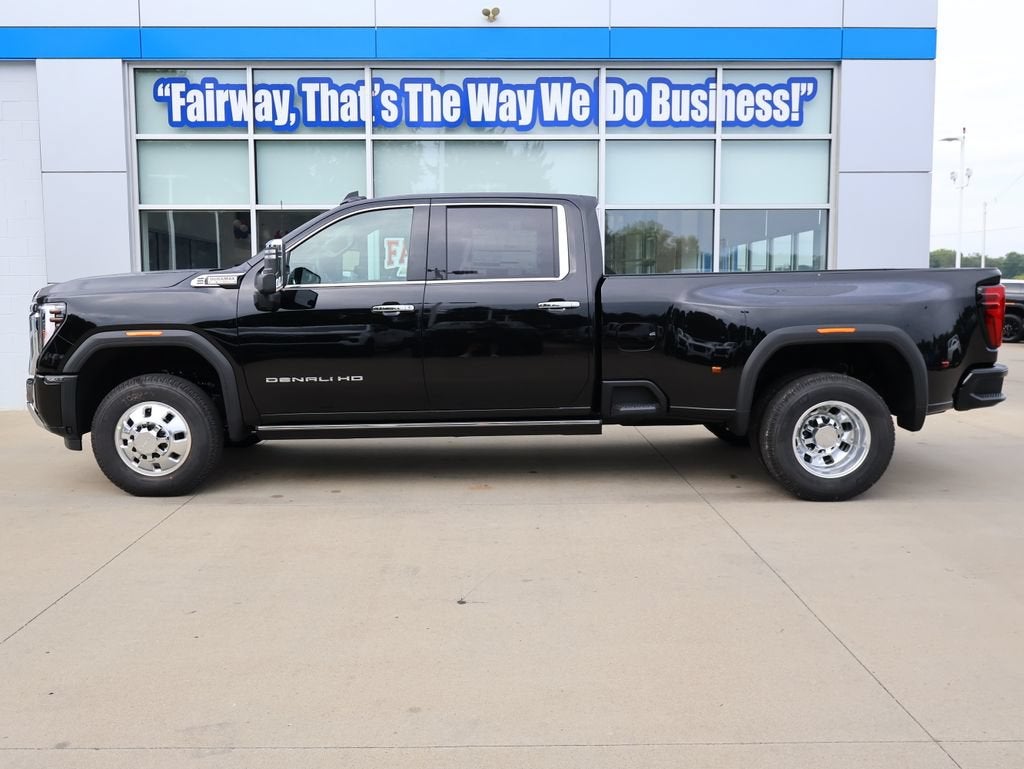 2026 GMC Sierra 3500 HD Denali DRW