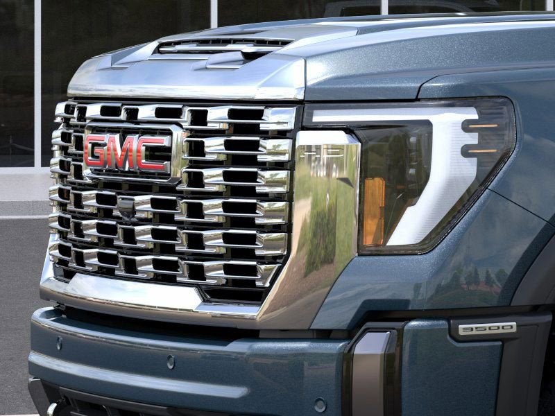 2026 GMC Sierra 3500 HD Denali DRW