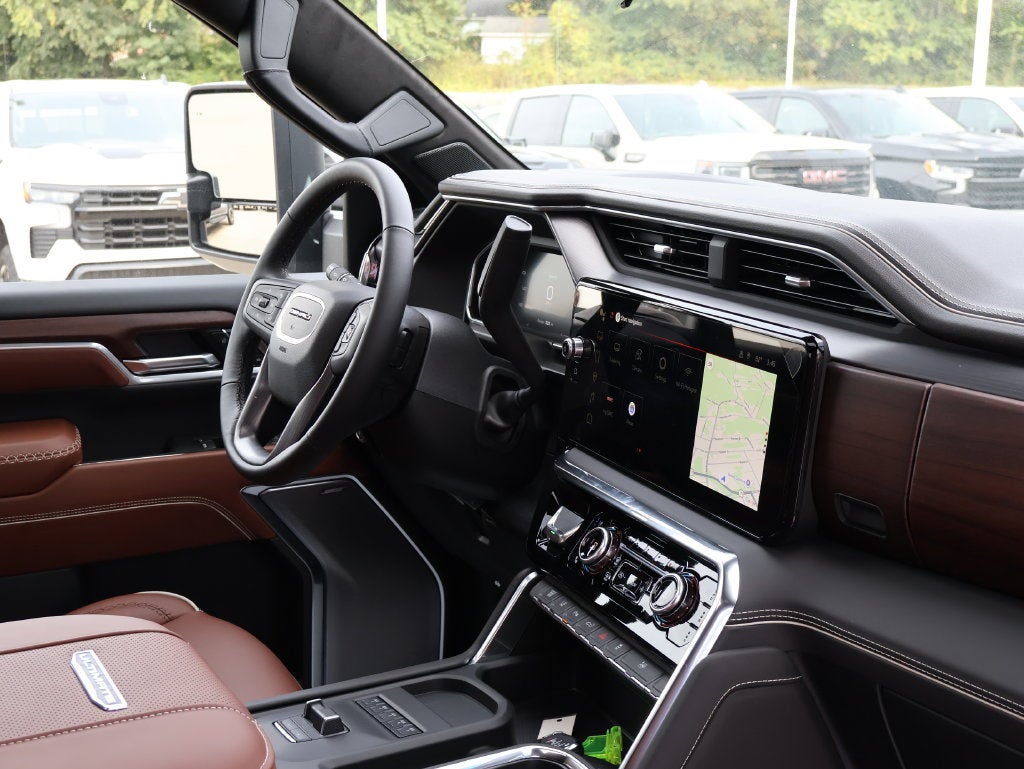 2026 GMC Sierra 3500 HD Denali Ultimate DRW