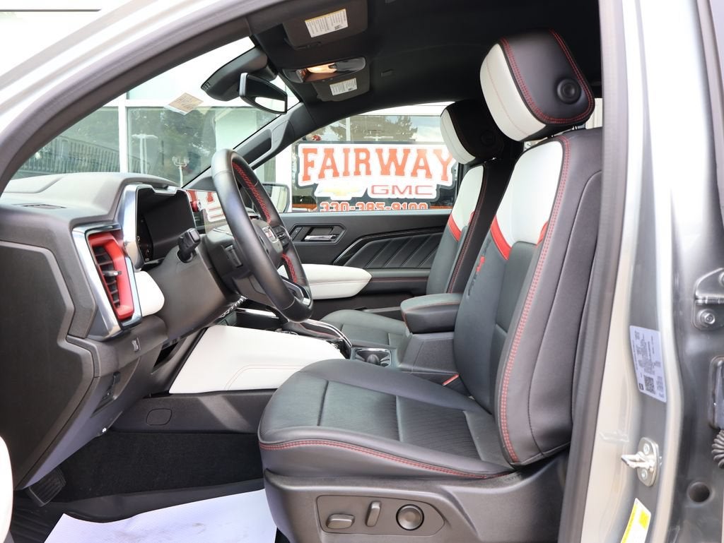 2024 GMC Canyon AT4X