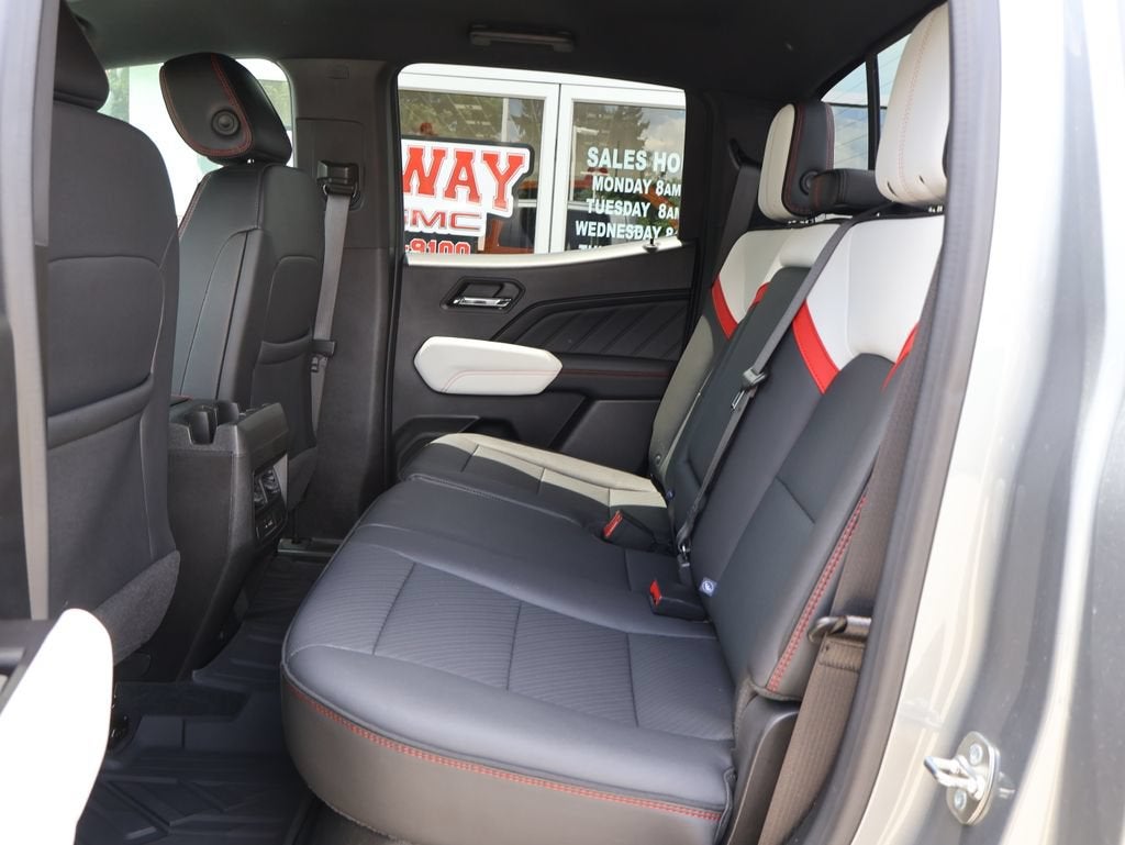 2024 GMC Canyon AT4X