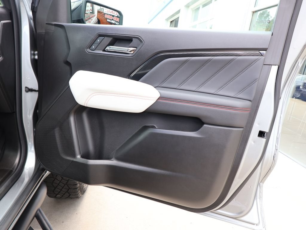 2024 GMC Canyon AT4X