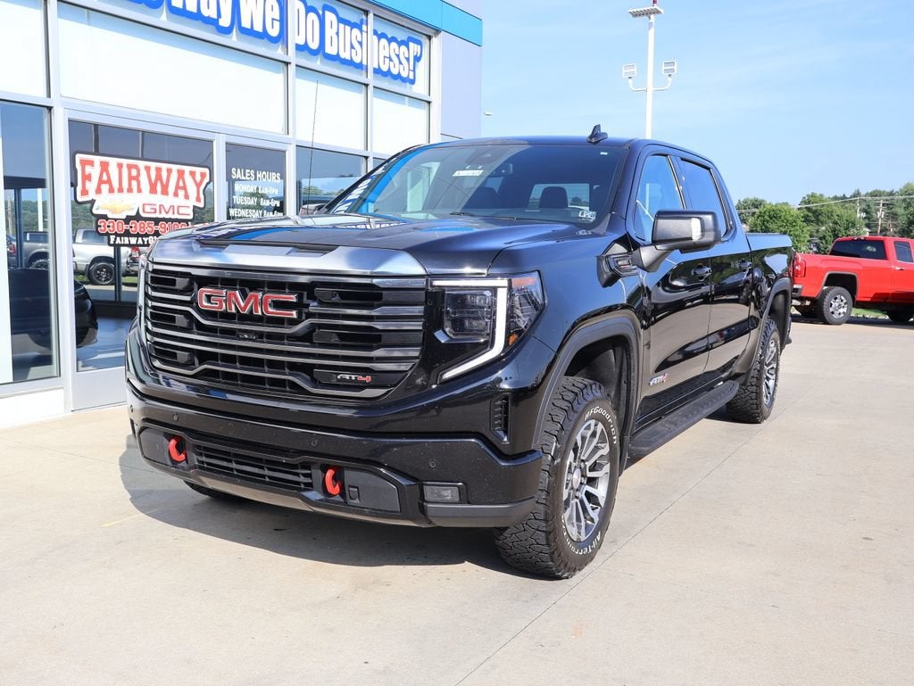2023 GMC Sierra 1500 AT4