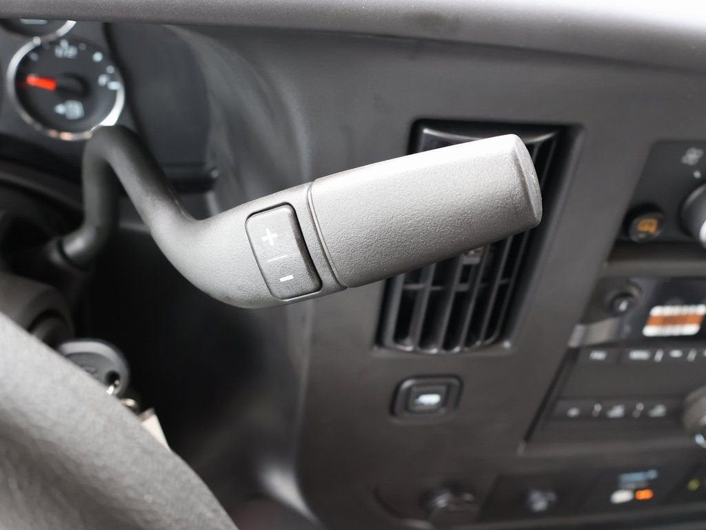 2025 GMC Savana Cargo Work Van