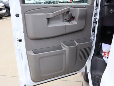 2025 GMC Savana Cargo Work Van