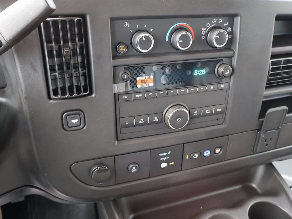 2025 GMC Savana Cargo Work Van