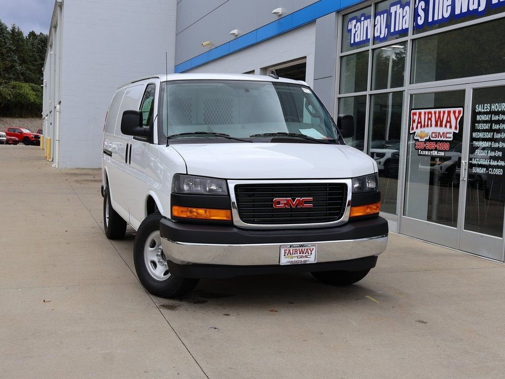 2025 GMC Savana Cargo Work Van