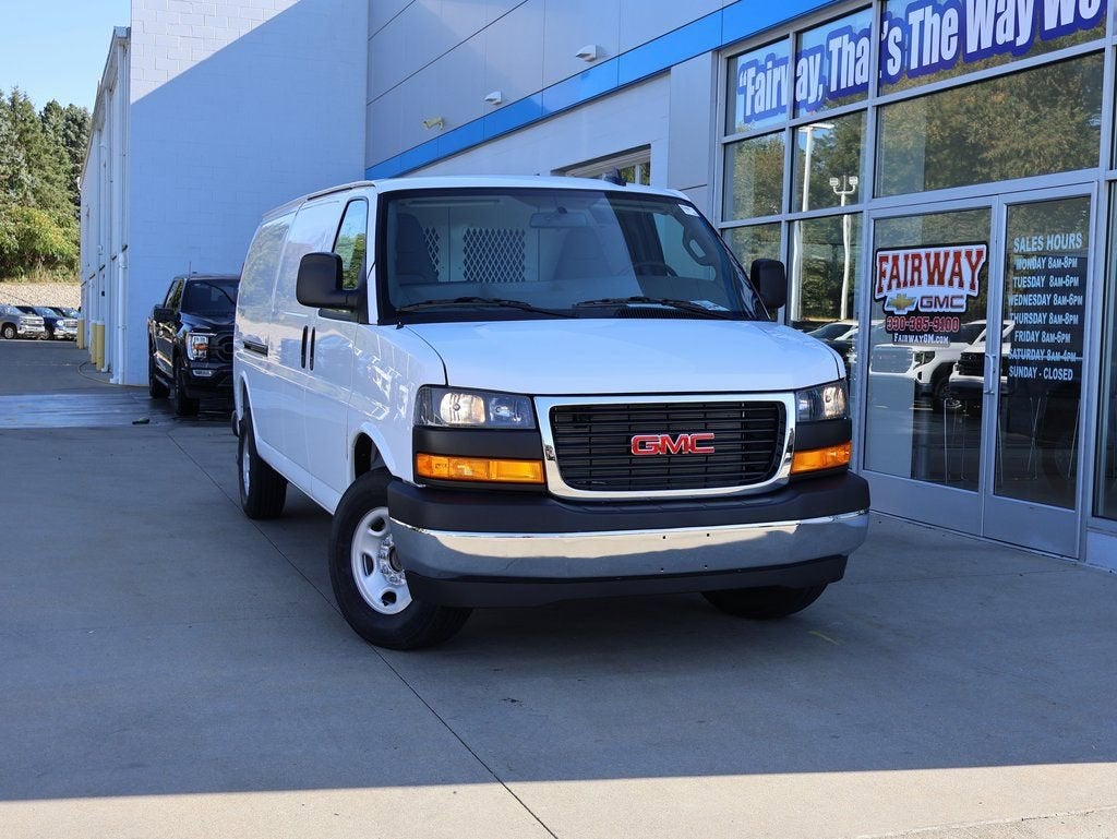 2025 GMC Savana Cargo Work Van