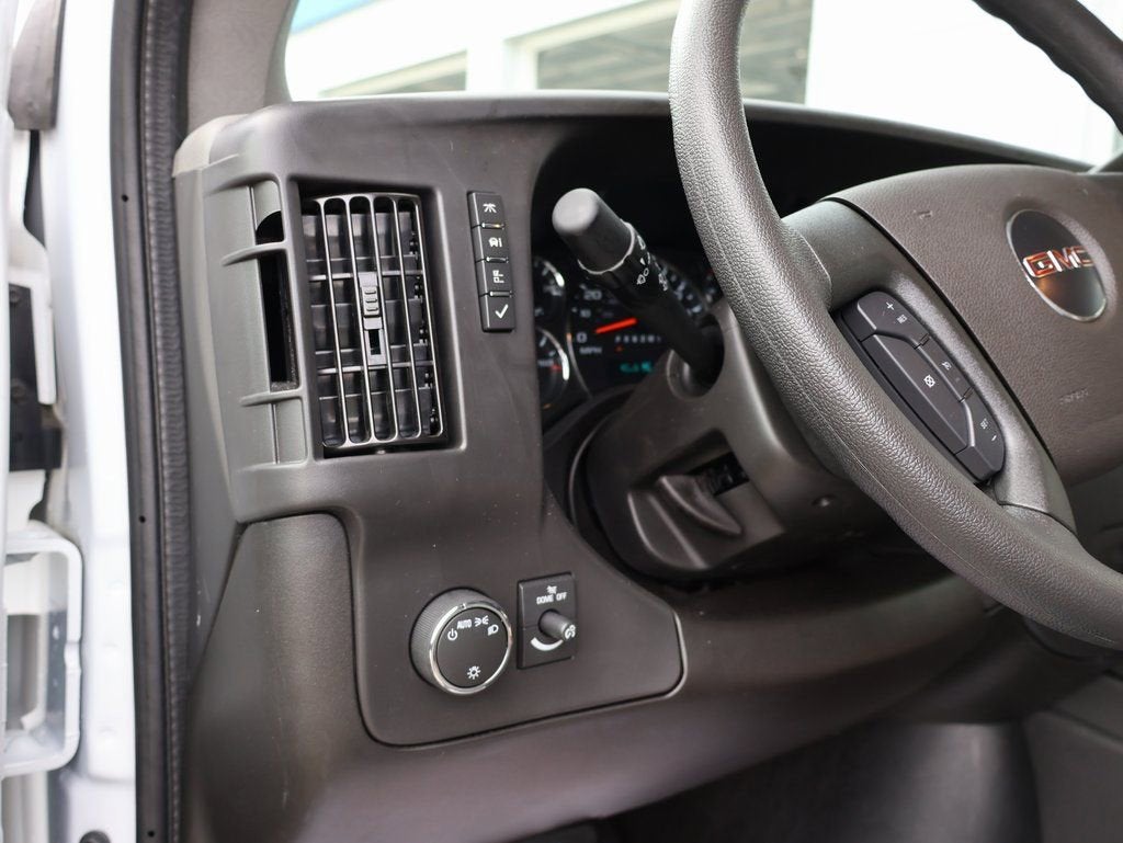 2025 GMC Savana Cargo Work Van