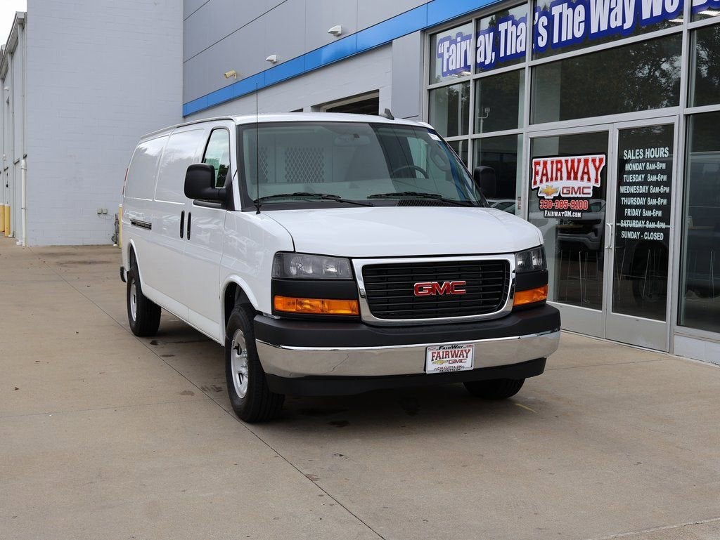 2025 GMC Savana Cargo Work Van