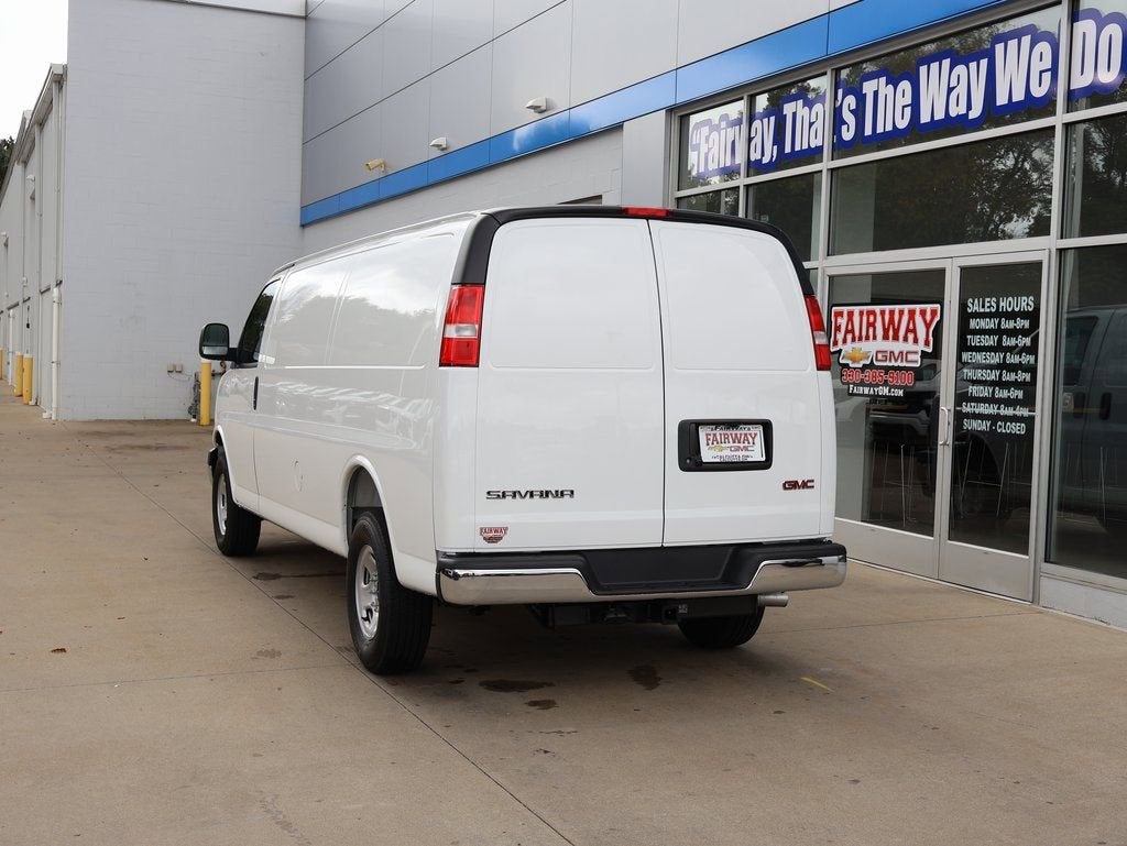 2025 GMC Savana Cargo Work Van