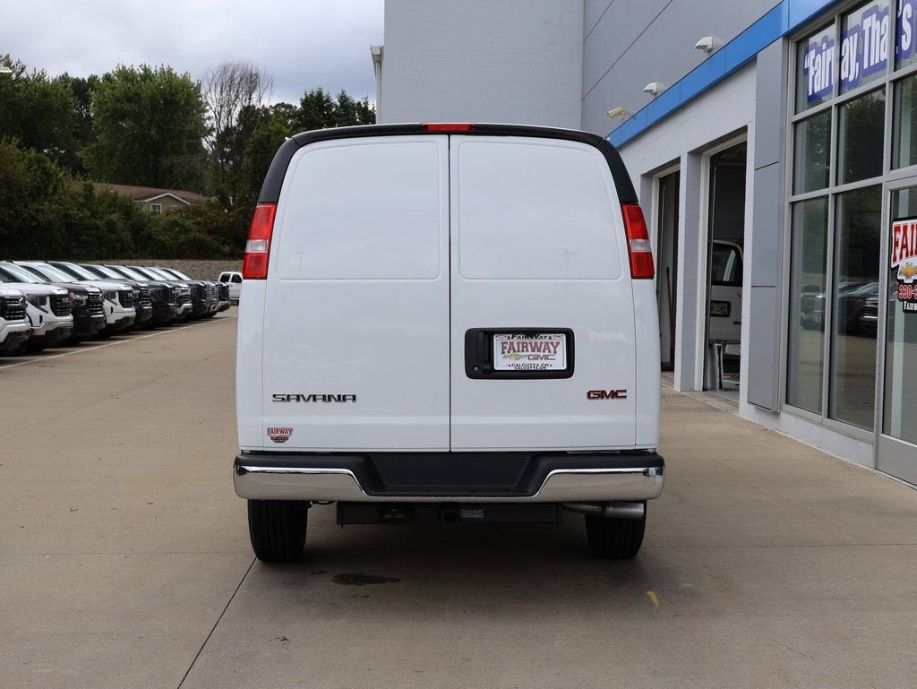 2025 GMC Savana Cargo Work Van