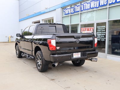 2021 Nissan TITAN Crew Cab SV 4x4