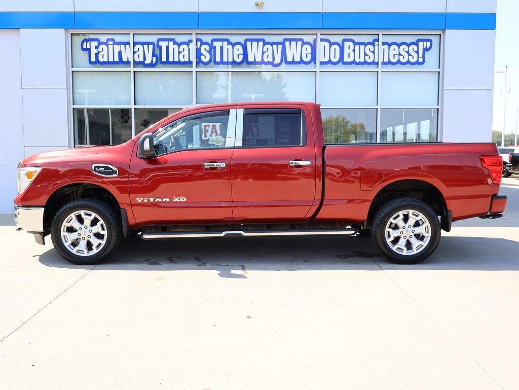 2017 Nissan TITAN XD SV Gas