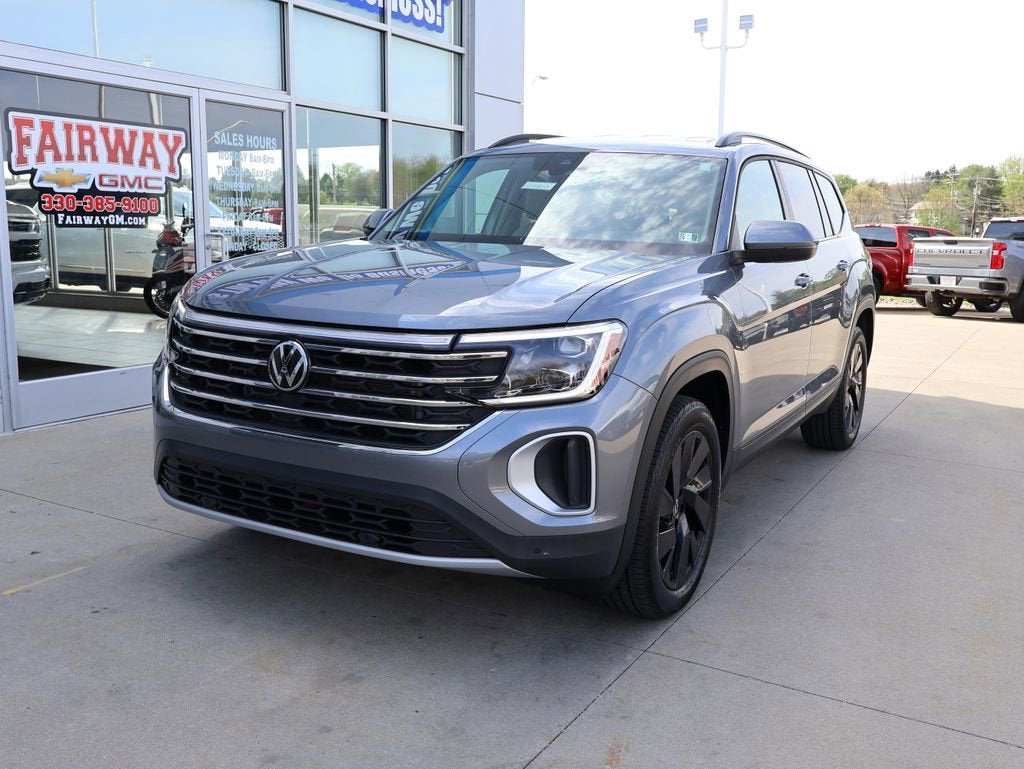 2024 Volkswagen Atlas 2.0T SE w/Technology