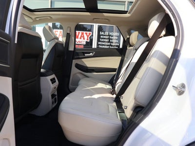 2023 Ford Edge Titanium