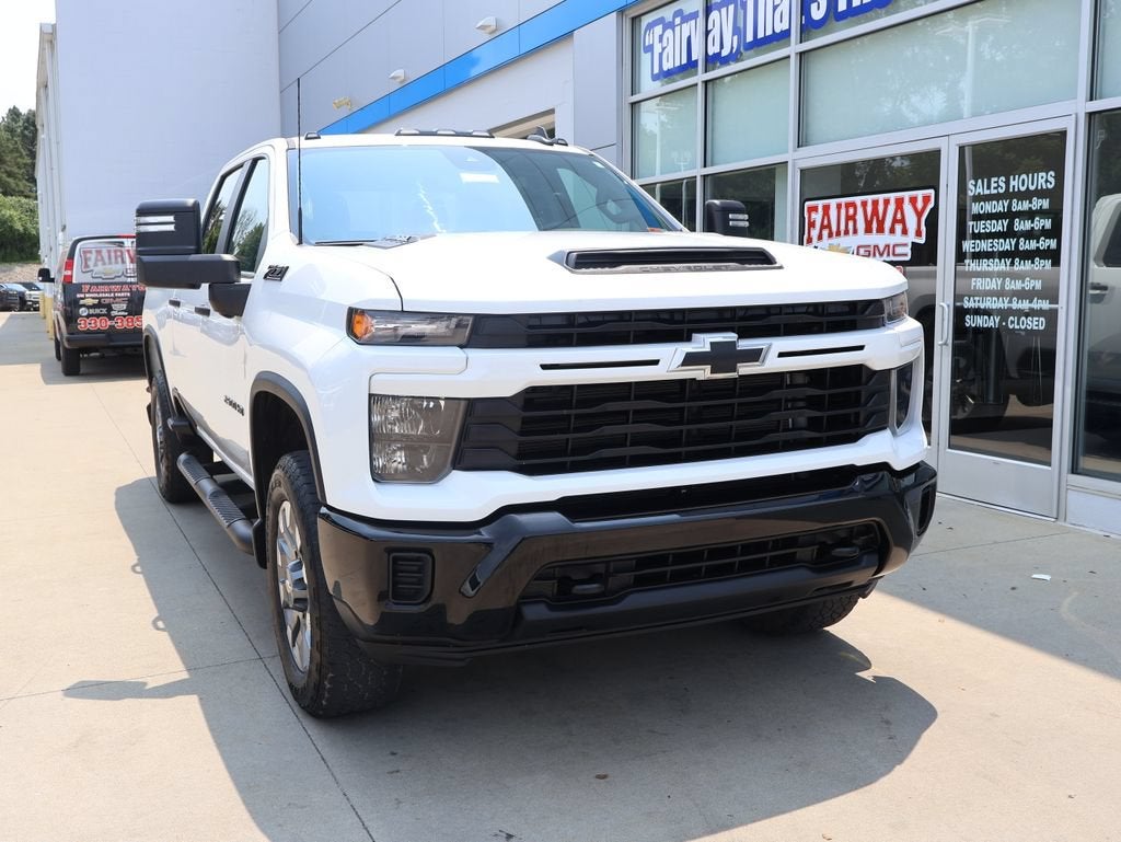 2024 Chevrolet Silverado 2500 HD Custom