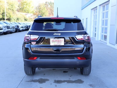 2024 Jeep Compass Latitude Lux