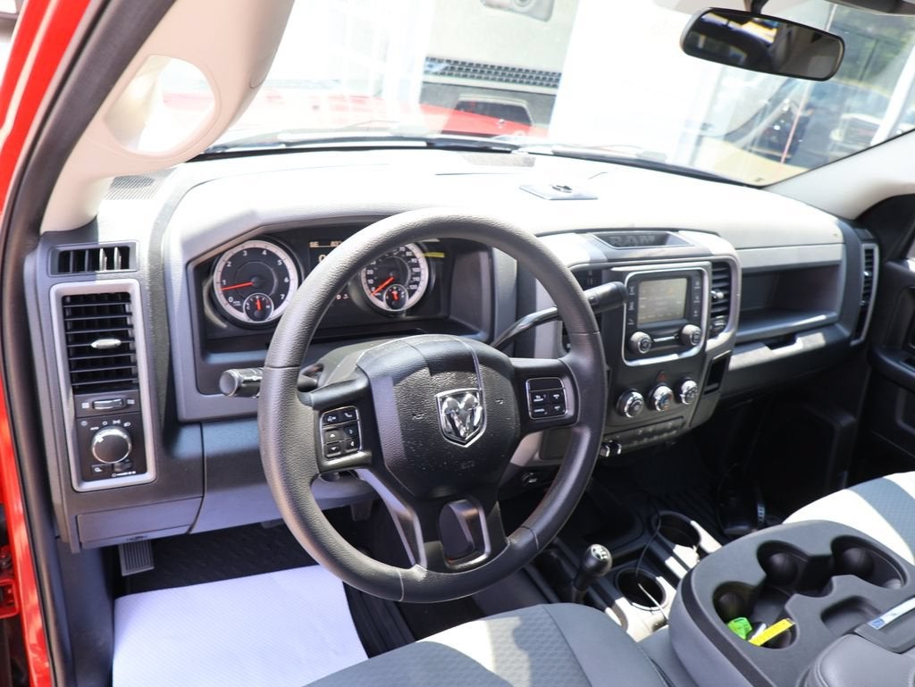 2018 RAM 2500 Tradesman Crew Cab 4x4 6'4" Box