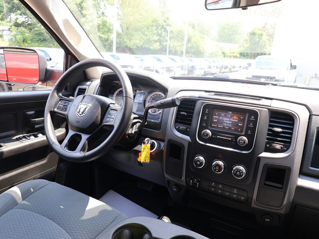 2018 RAM 2500 Tradesman Crew Cab 4x4 6'4" Box