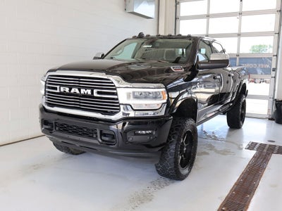 2022 RAM 2500 Laramie Crew Cab 4x4 6'4" Box