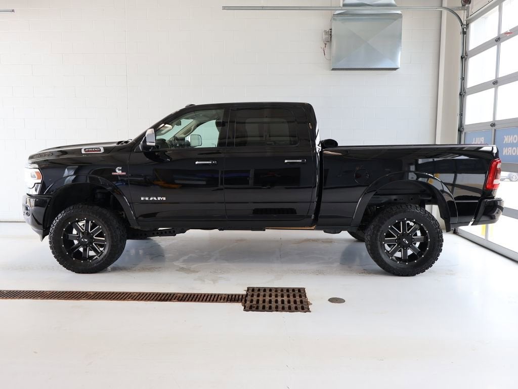 2022 RAM 2500 Laramie Crew Cab 4x4 6'4" Box