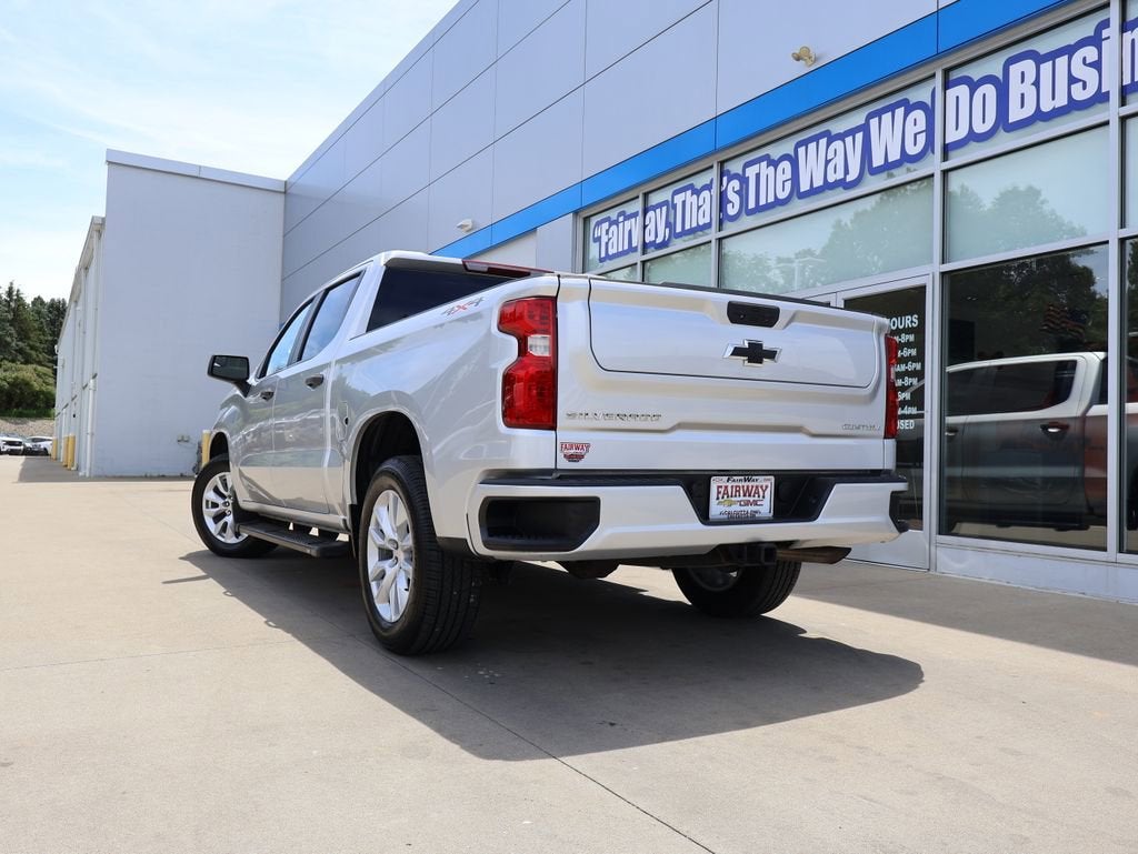 2022 Chevrolet Silverado 1500 Custom