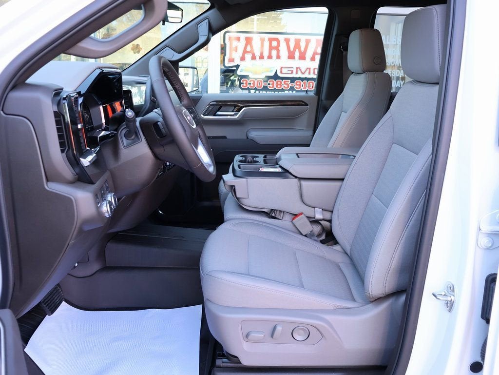 2025 GMC Sierra 1500 SLE