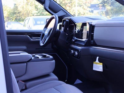 2025 GMC Sierra 1500 SLE