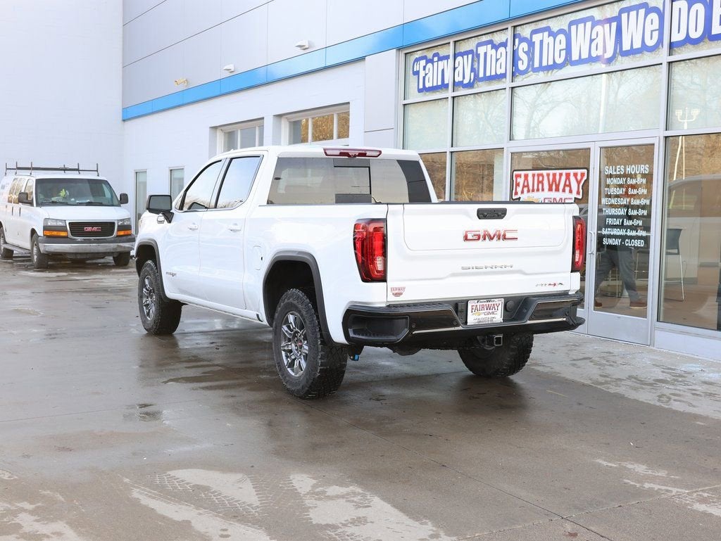 2025 GMC Sierra 1500 AT4X