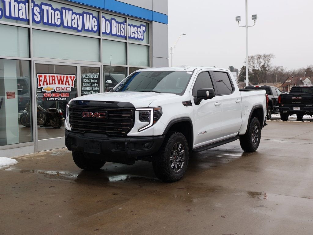 2025 GMC Sierra 1500 AT4X