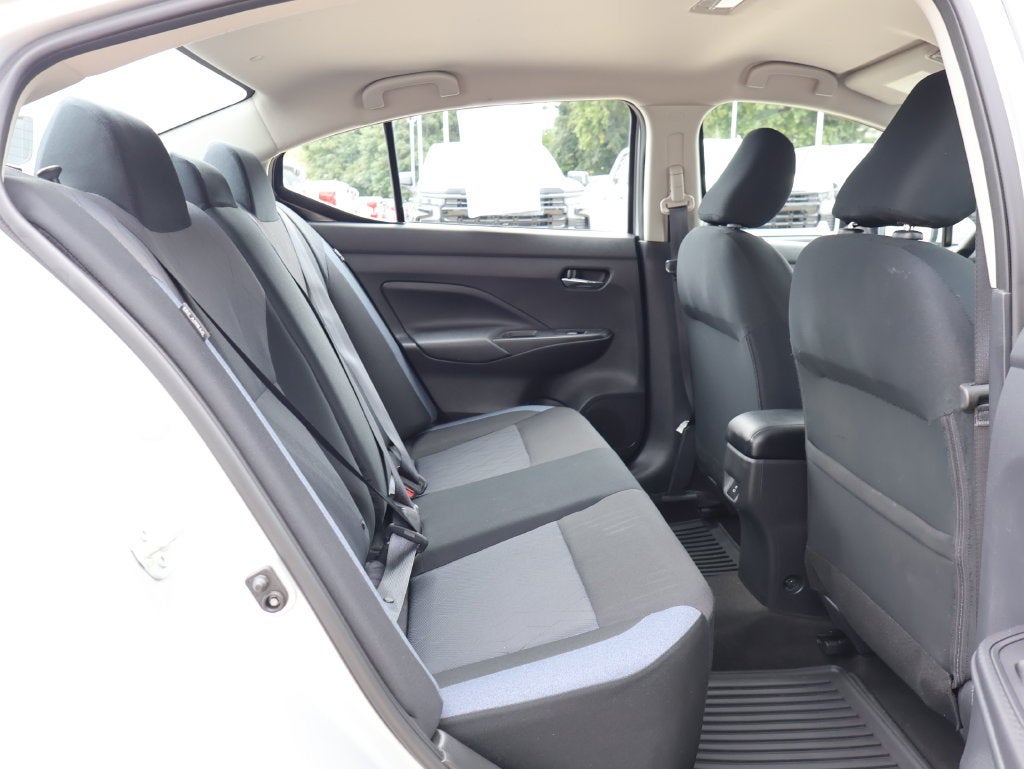 2024 Nissan Versa 1.6 SV