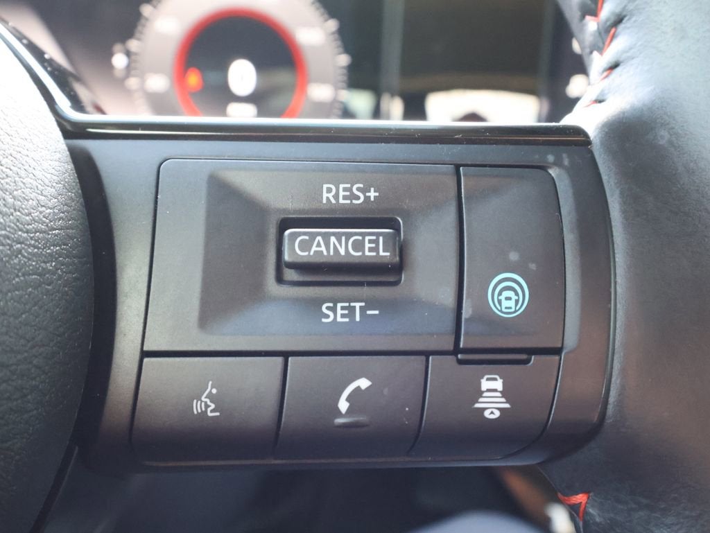 2025 Nissan Kicks SR Intelligent AWD