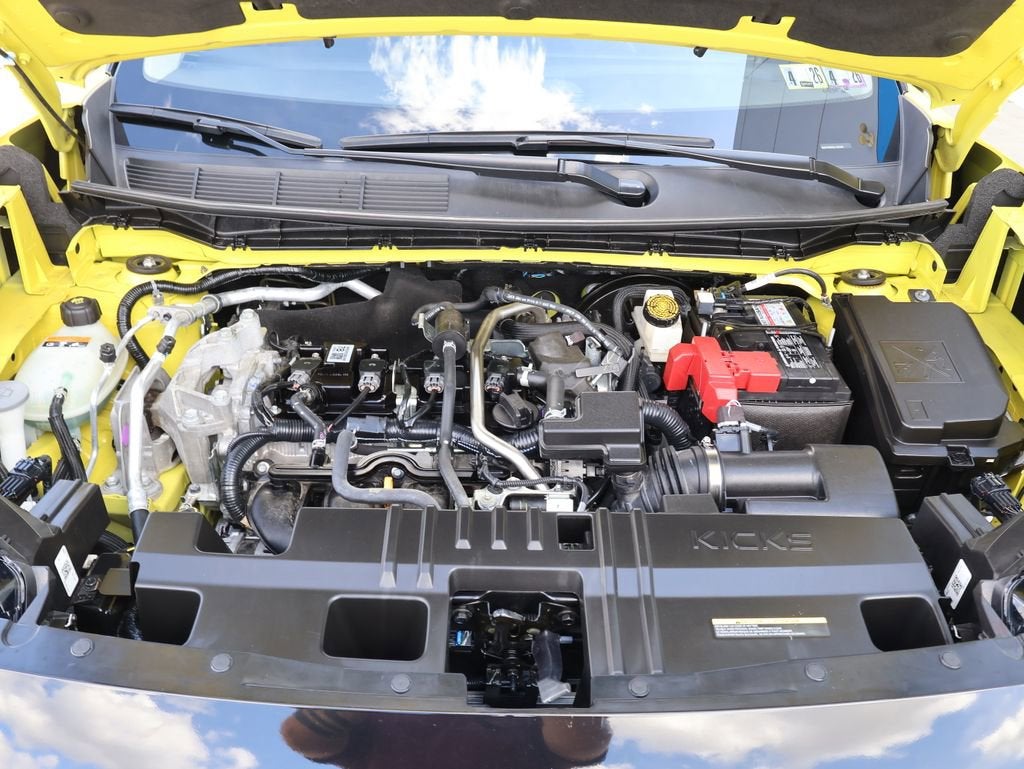 2025 Nissan Kicks SR Intelligent AWD
