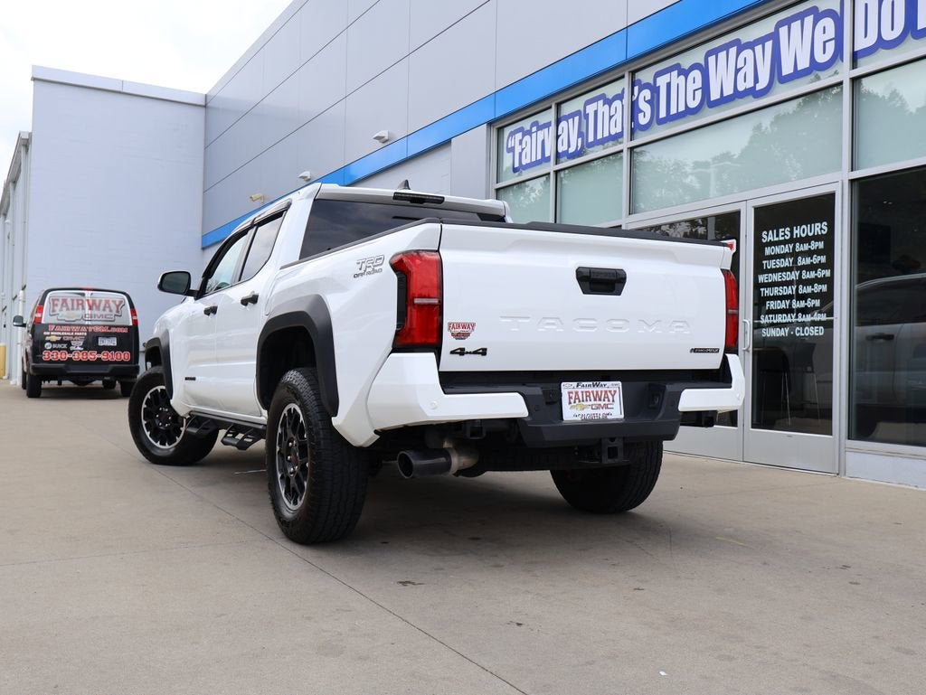 2025 Toyota Tacoma Hybrid TRD Off Road
