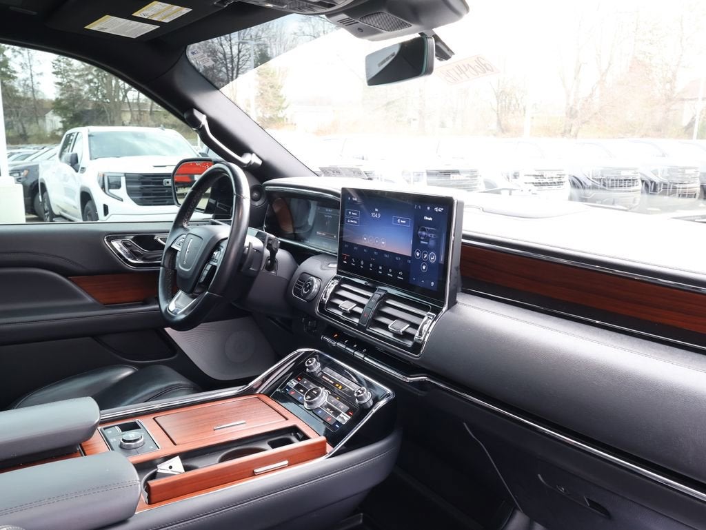 2022 Lincoln Navigator Reserve L