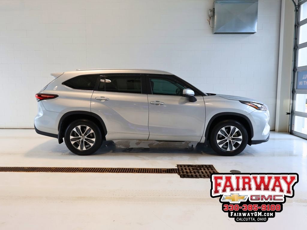 2024 Toyota Highlander XLE