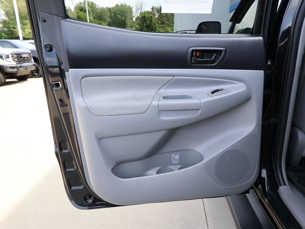 2010 Toyota Tacoma Base V6