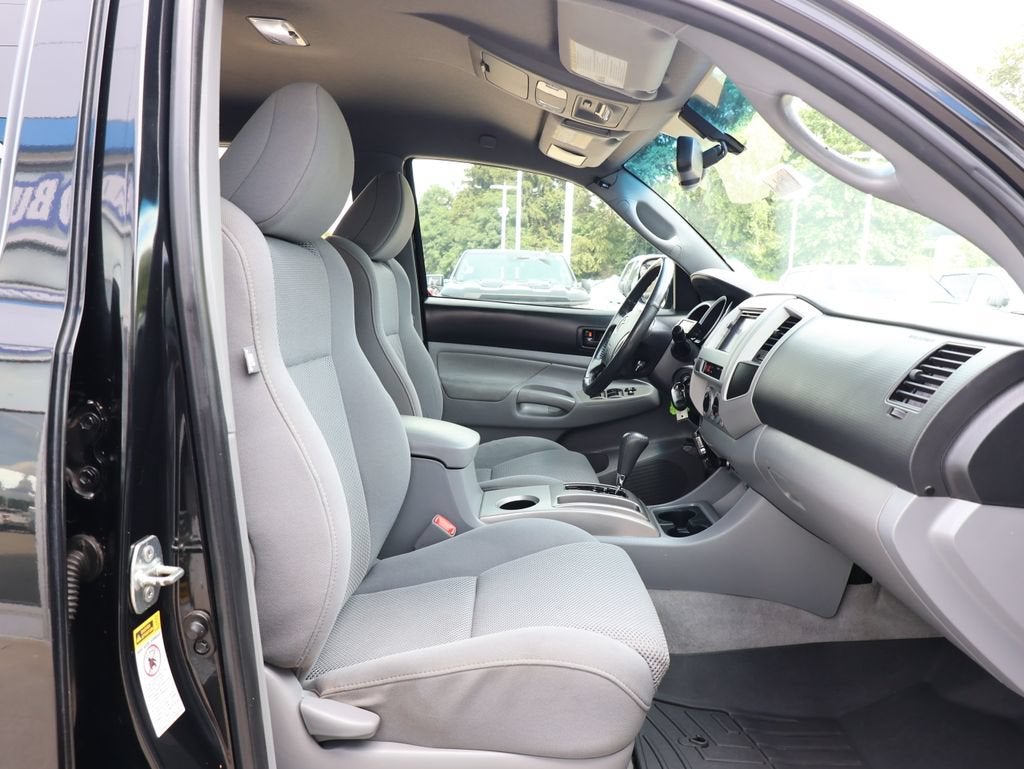 2010 Toyota Tacoma Base V6