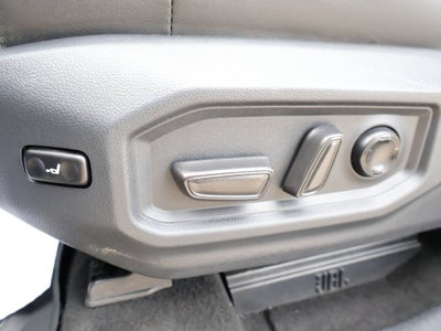 2023 Toyota Híbrido de tundra Platinum