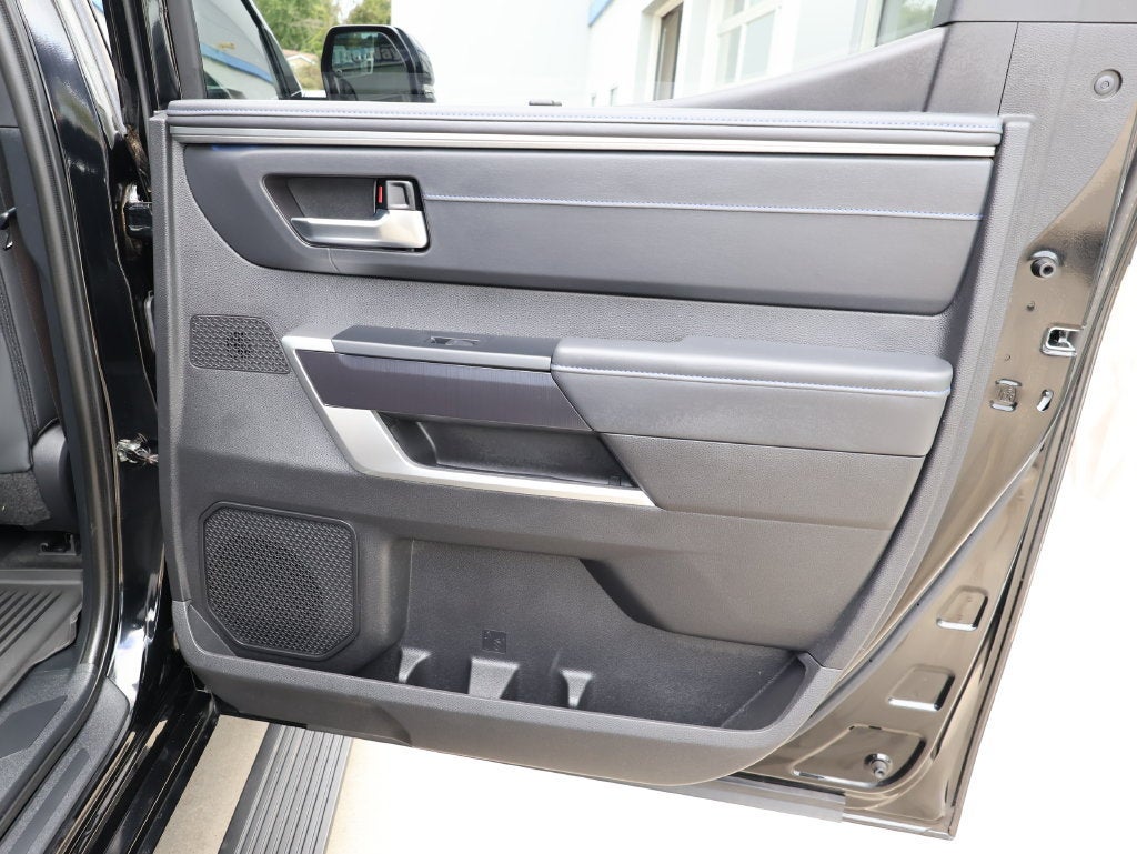 2023 Toyota Híbrido de tundra Platinum