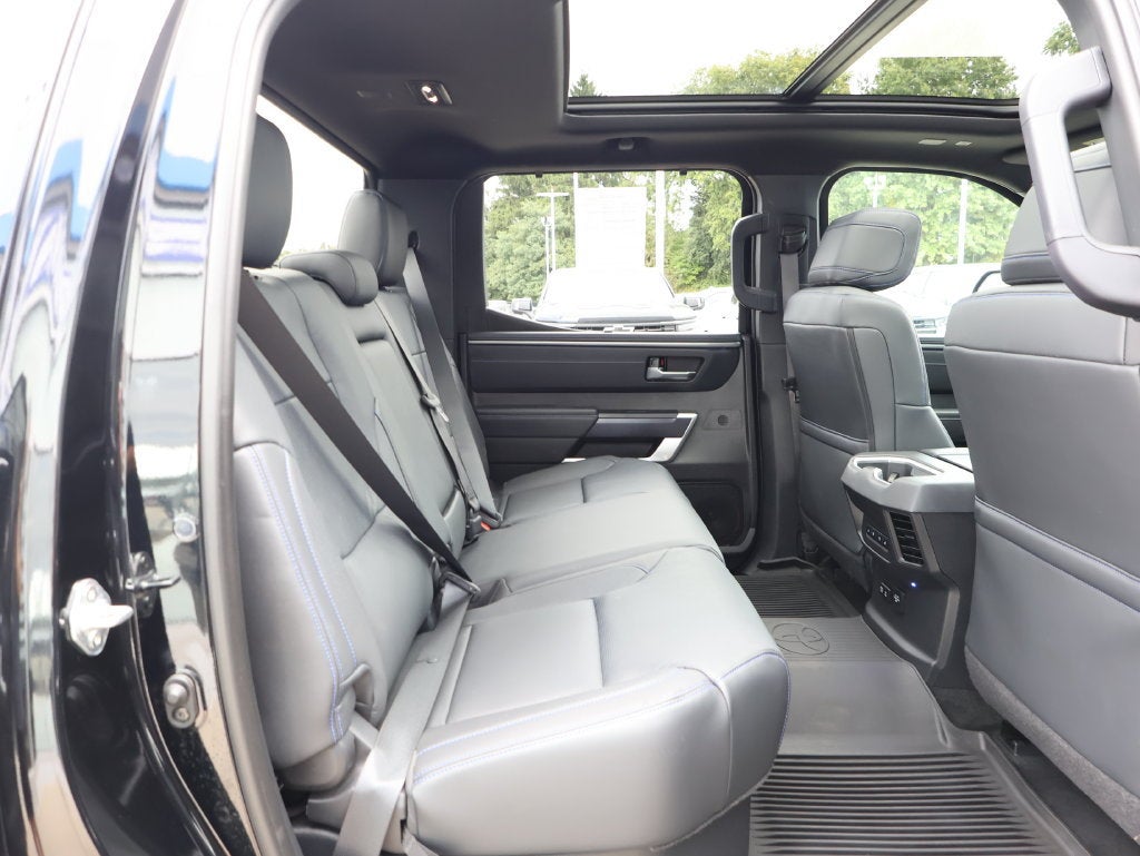 2023 Toyota Híbrido de tundra Platinum