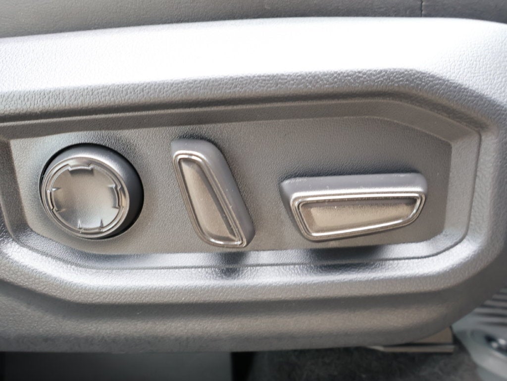 2023 Toyota Híbrido de tundra Platinum