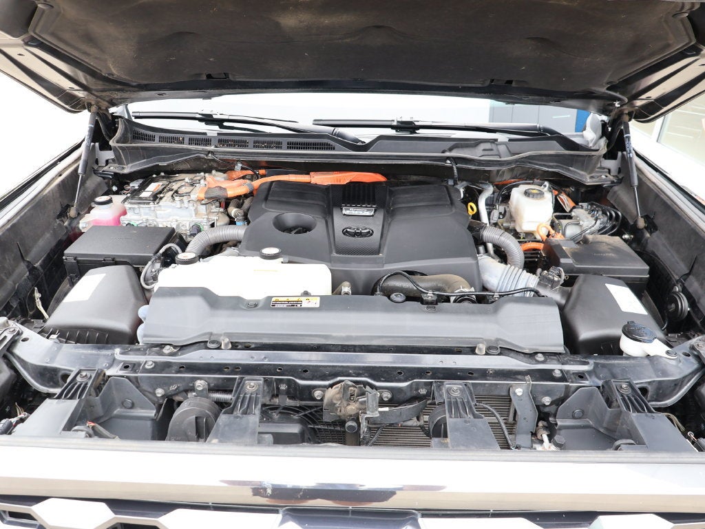 2023 Toyota Híbrido de tundra Platinum
