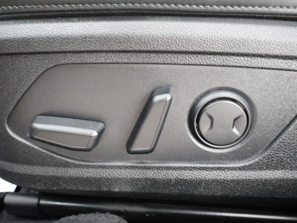2022 Kia K5 EX