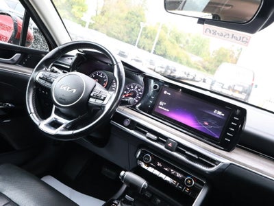 2022 Kia K5 EX