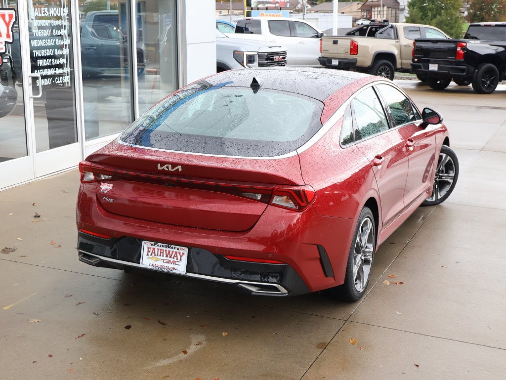 2022 Kia K5 EX