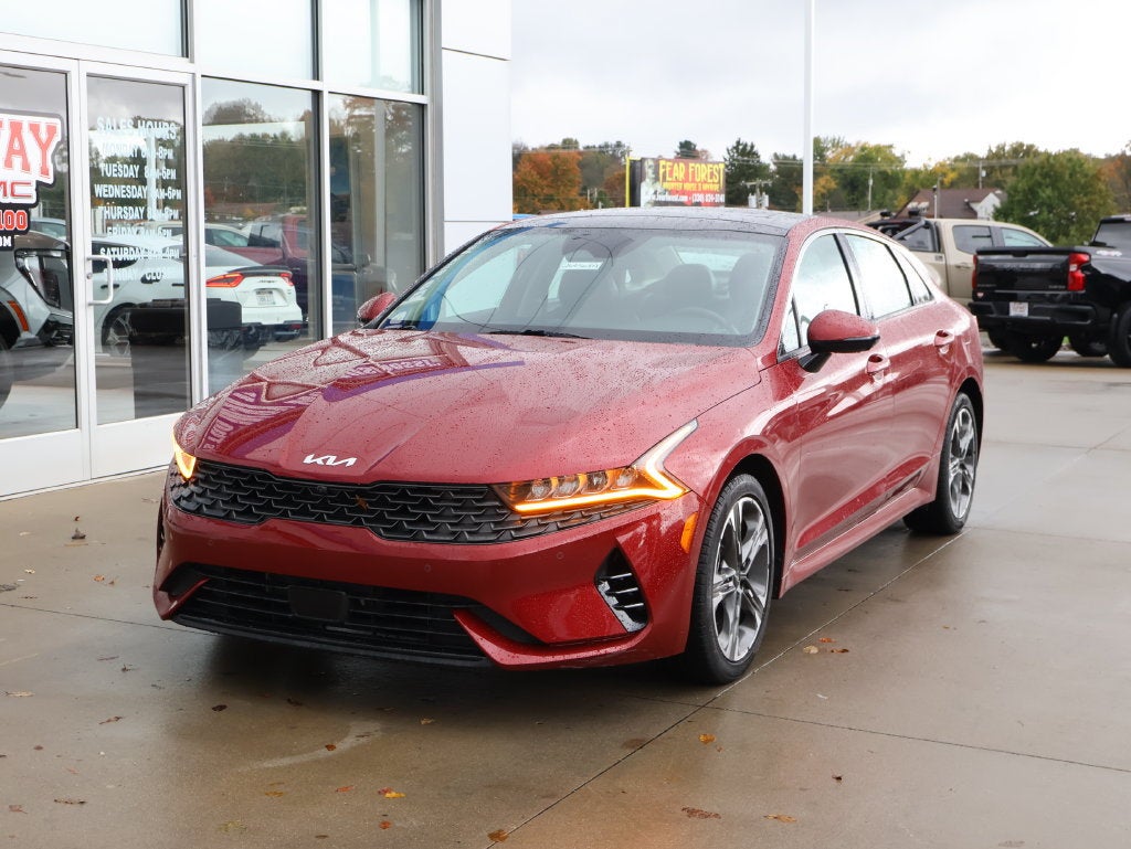 2022 Kia K5 EX