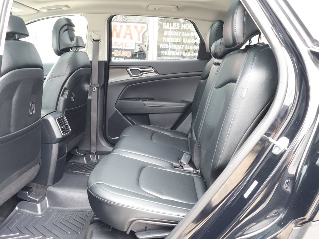 2025 Kia Sportage EX